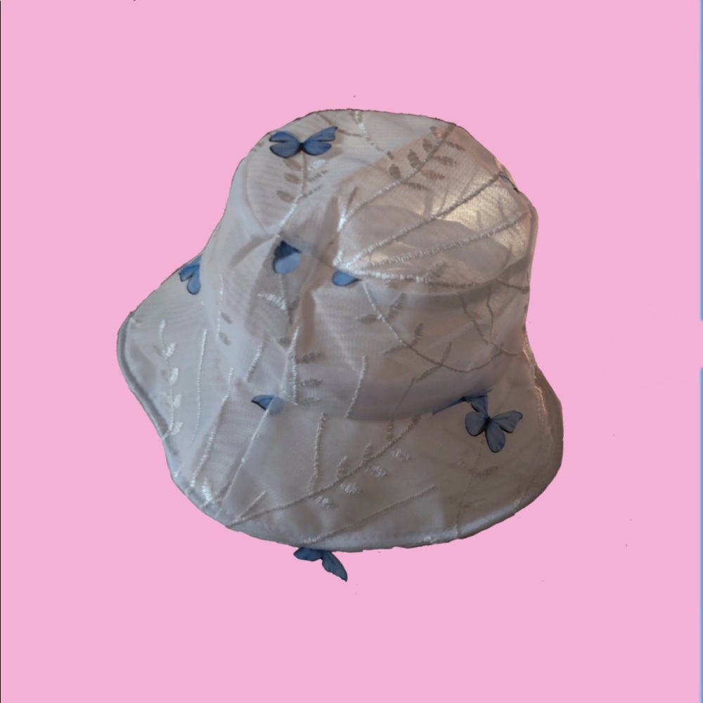 Butterfly Bucket Hat 🦋